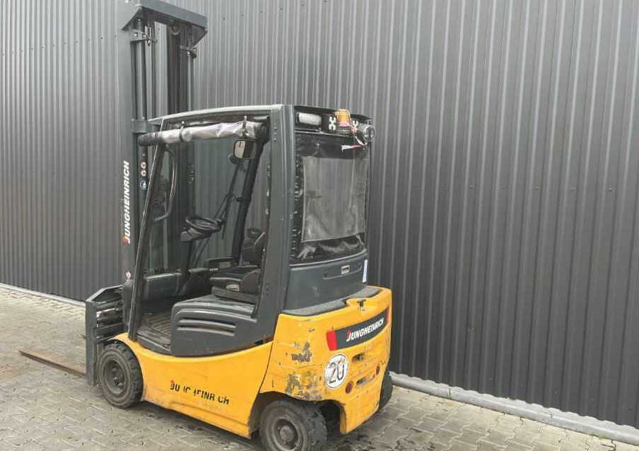 Jungheinrich EFG318k - Electrostivuitor: Foto 3 Jungheinrich EFG318k - Electrostivuitor: Foto 3