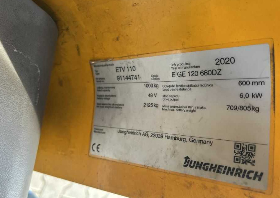 Jungheinrich ETV110 - Stivuitor cu catarg retractabil: Foto 4 Jungheinrich ETV110 - Stivuitor cu catarg retractabil: Foto 4