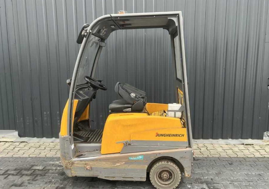 Jungheinrich EZS570 - Tractor electric: Foto 2 Jungheinrich EZS570 - Tractor electric: Foto 2