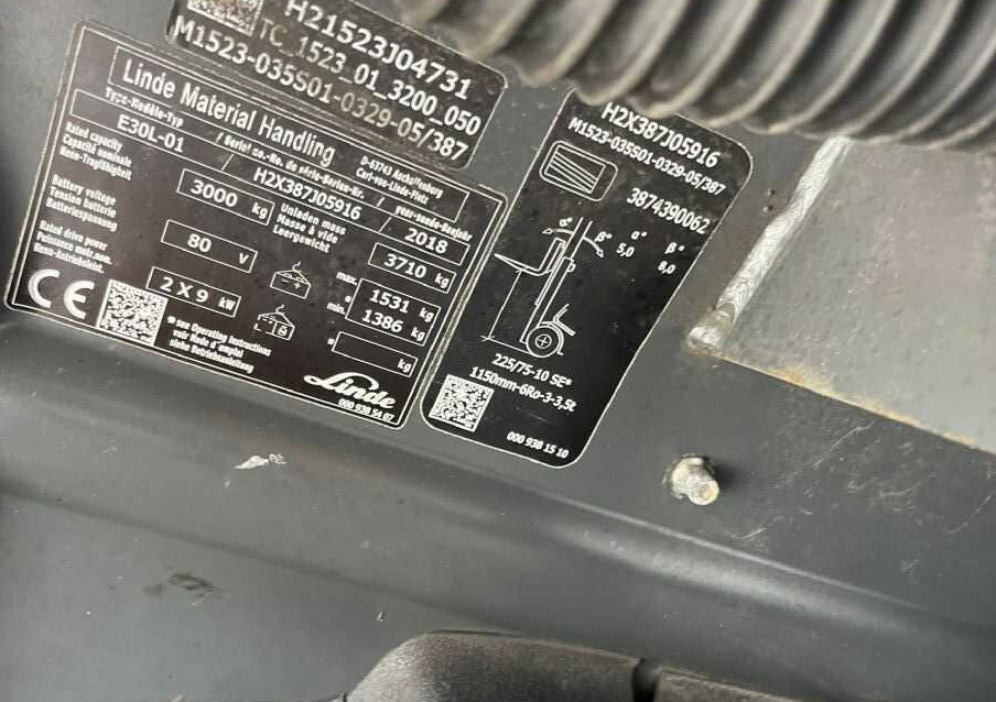 Linde E30L-01 - Electrostivuitor: Foto 2 Linde E30L-01 - Electrostivuitor: Foto 2