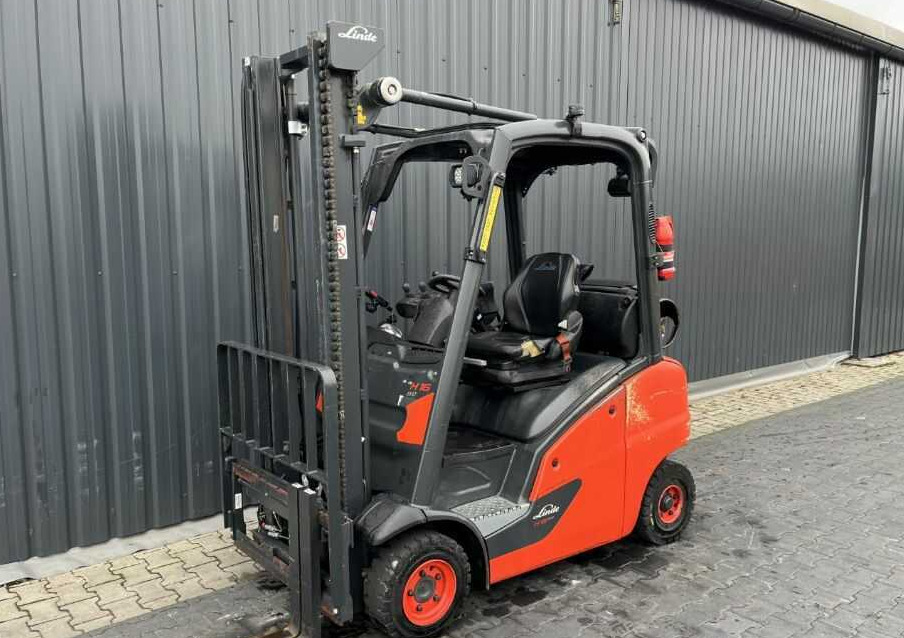 Linde H16T-01 - Stivuitor GPL: Foto 1 Linde H16T-01 - Stivuitor GPL: Foto 1