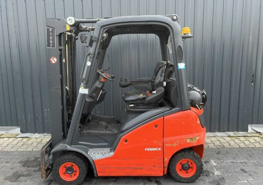Linde H16T-01 - Stivuitor GPL: Foto 2 Linde H16T-01 - Stivuitor GPL: Foto 2