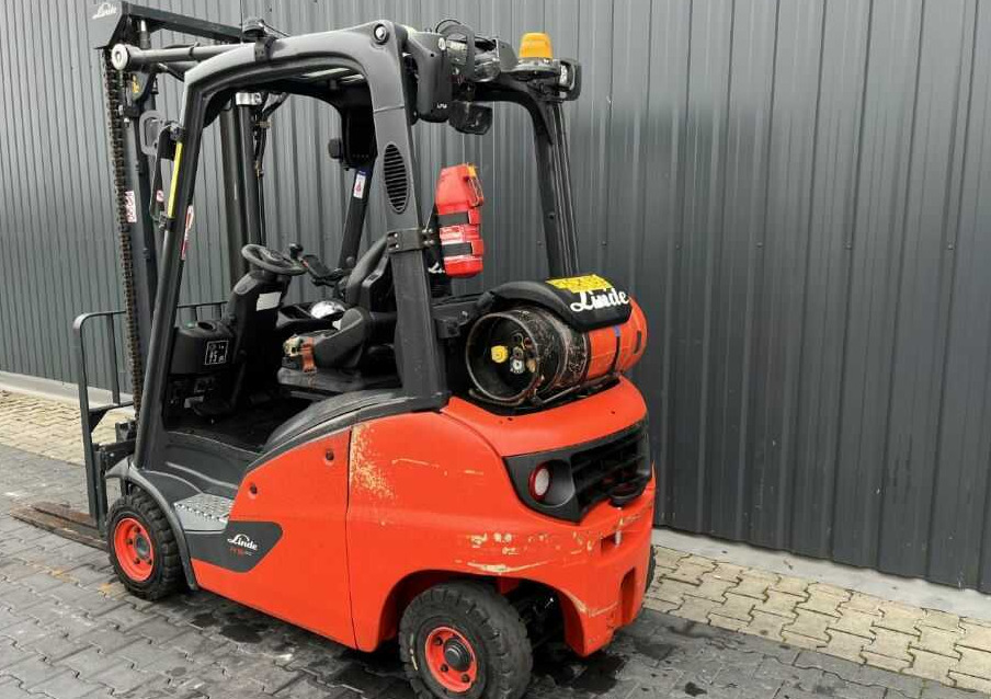 Linde H16T-01 - Stivuitor GPL: Foto 3 Linde H16T-01 - Stivuitor GPL: Foto 3