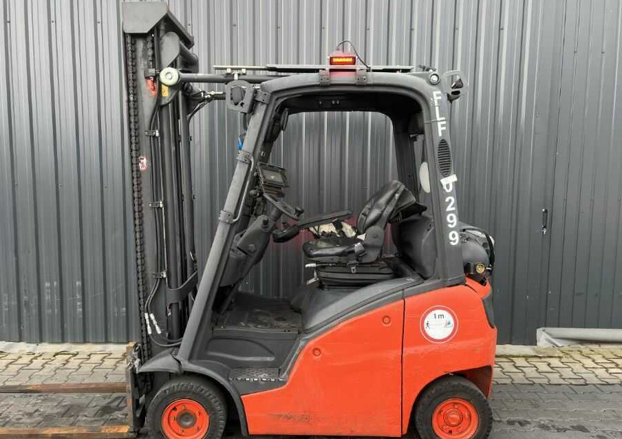Linde H16T-01 - Stivuitor GPL: Foto 2 Linde H16T-01 - Stivuitor GPL: Foto 2