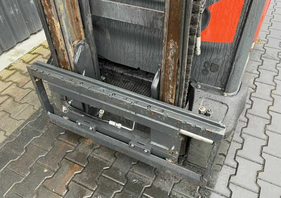 Linde H18T-01 - Stivuitor GPL: Foto 4 Linde H18T-01 - Stivuitor GPL: Foto 4