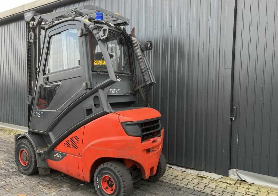 Linde H30D-02 - Stivuitor diesel: Foto 3 Linde H30D-02 - Stivuitor diesel: Foto 3