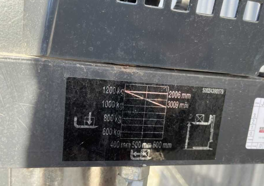 Linde L12L - Transpalet la mare înălţime: Foto 3 Linde L12L - Transpalet la mare înălţime: Foto 3