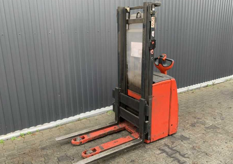 Linde L16 - Transpalet la mare înălţime: Foto 1 Linde L16 - Transpalet la mare înălţime: Foto 1