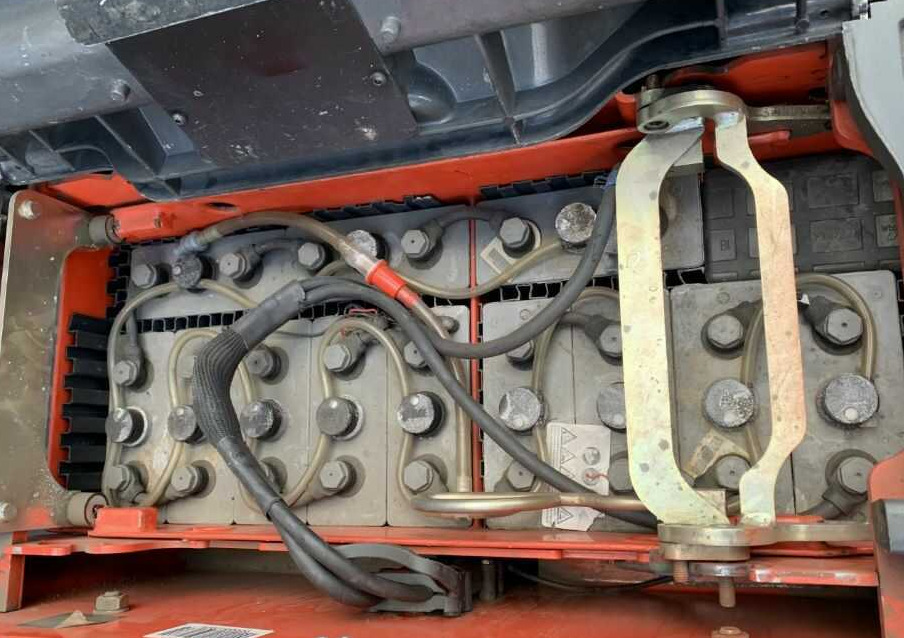 Linde P30C - Tractor electric: Foto 5 Linde P30C - Tractor electric: Foto 5