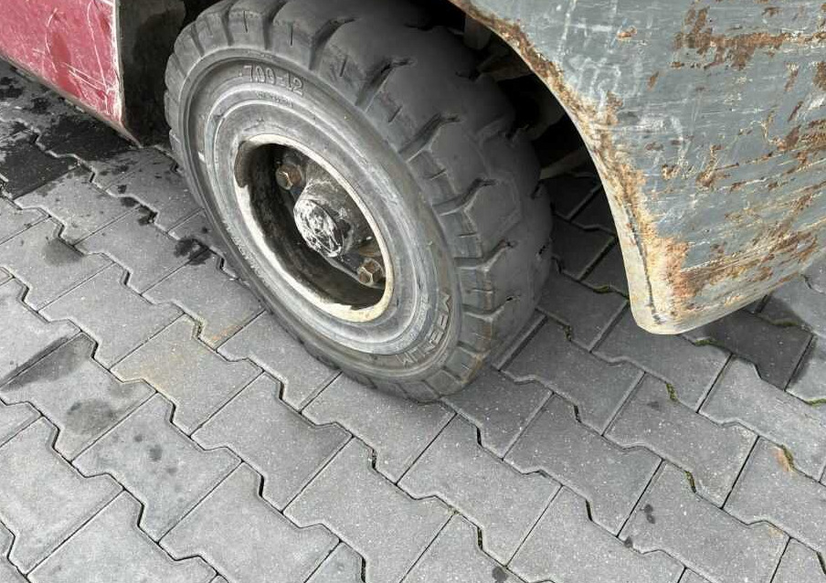 Nissan W1F4A45Y - Stivuitor diesel: Foto 4 Nissan W1F4A45Y - Stivuitor diesel: Foto 4