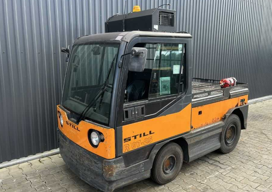 Still R07-25 - Tractor electric: Foto 1 Still R07-25 - Tractor electric: Foto 1