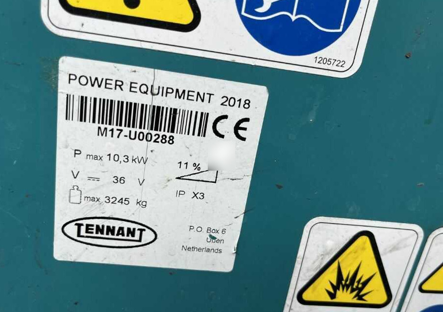 Tennant M17 - Aspirator industrial: Foto 4 Tennant M17 - Aspirator industrial: Foto 4