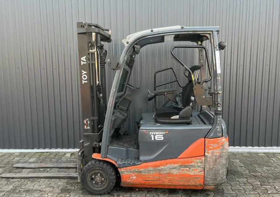 Toyota 8FBE16T - Electrostivuitor: Foto 2 Toyota 8FBE16T - Electrostivuitor: Foto 2