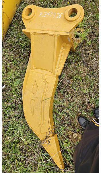 Caterpillar 320 - Dinte scarificator: Foto 1 Caterpillar 320 - Dinte scarificator: Foto 1