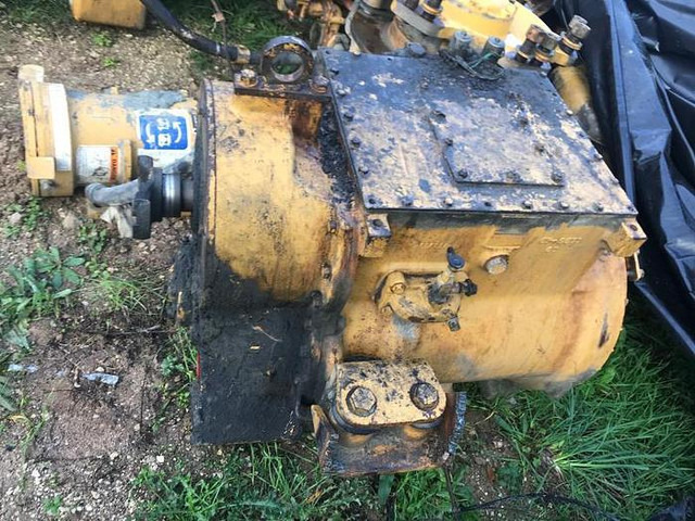 Caterpillar Cat 769 C Cat 771D and Cat 773B pour piece / for parts - Suspensie: Foto 4 Caterpillar Cat 769 C Cat 771D and Cat 773B pour piece / for parts - Suspensie: Foto 4