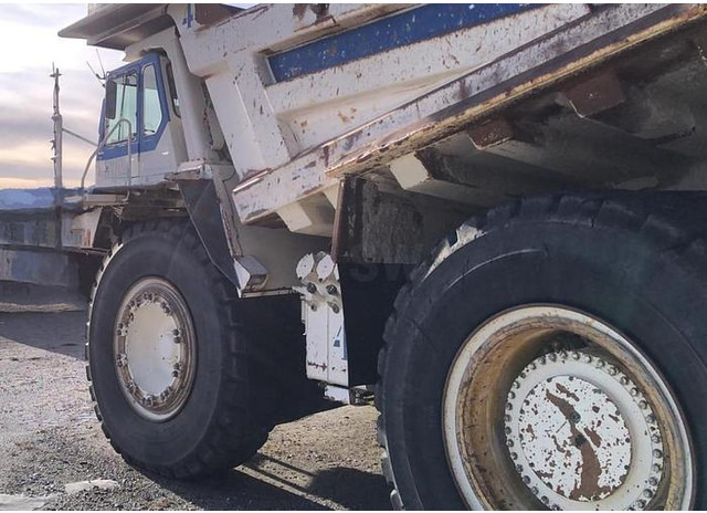 Komatsu HD985 - Autobasculantă: Foto 3 Komatsu HD985 - Autobasculantă: Foto 3