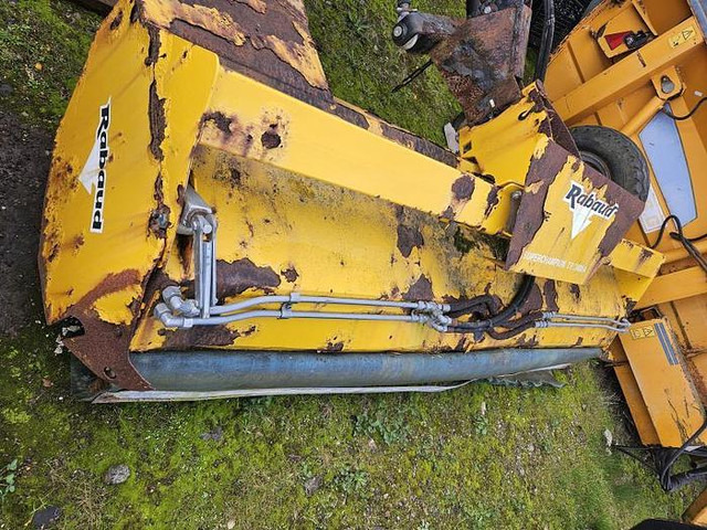 Rabaud 72009D - Utilaje constructii: Foto 2 Rabaud 72009D - Utilaje constructii: Foto 2