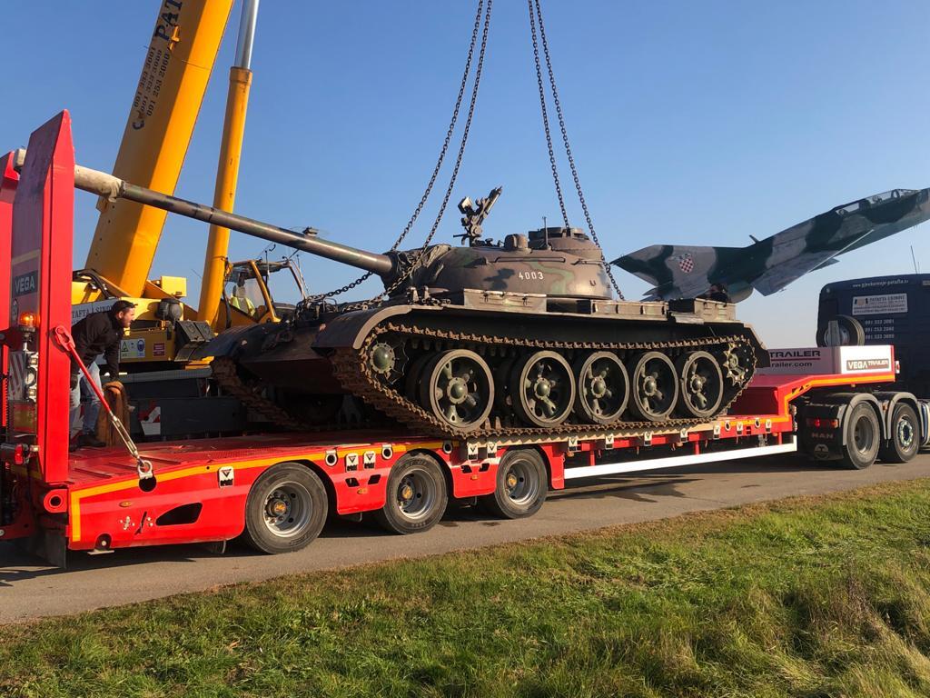 VEGA 3 AXLE STANDARD LOWBED - Semiremorcă transport agabaritic: Foto 3 VEGA 3 AXLE STANDARD LOWBED - Semiremorcă transport agabaritic: Foto 3