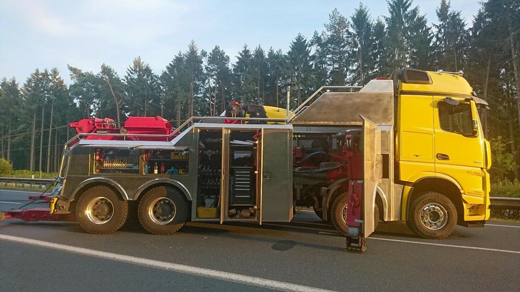 Mercedes-Benz Arocs 4163 8x4 G&G Heavy Wrecker Mercedes-Benz Arocs 4163 8x4 G&G Heavy Wrecker - Maşină de tractare: Foto 3 Mercedes-Benz Arocs 4163 8x4 G&G Heavy Wrecker Mercedes-Benz Arocs 4163 8x4 G&G Heavy Wrecker - Maşină de tractare: Foto 3