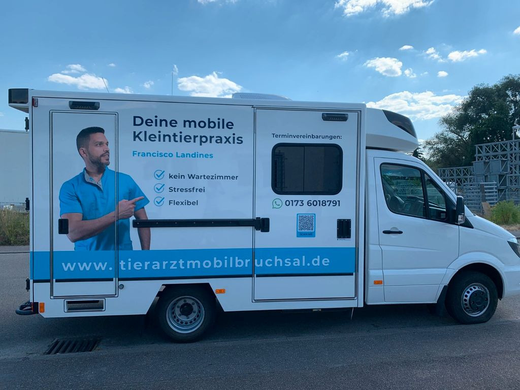 Mercedes-Benz Sprinter 519 Tierarzt Garantie Mercedes-Benz Sprinter 519 Tierarzt Garantie - Ambulanță: Foto 2 Mercedes-Benz Sprinter 519 Tierarzt Garantie Mercedes-Benz Sprinter 519 Tierarzt Garantie - Ambulanță: Foto 2