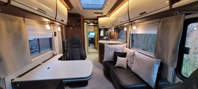 Niesmann + Bischoff Flair 880 BE - Autorulotă integrată: Foto 3 Niesmann + Bischoff Flair 880 BE - Autorulotă integrată: Foto 3