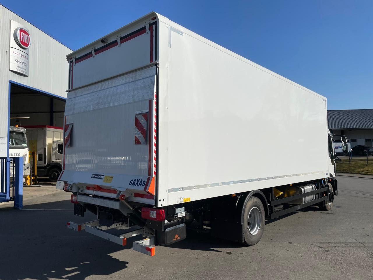 Iveco Eurocargo ML160E32 /P Euro6 Klima AHK Luftfeder - Camion furgon: Foto 4 Iveco Eurocargo ML160E32 /P Euro6 Klima AHK Luftfeder - Camion furgon: Foto 4