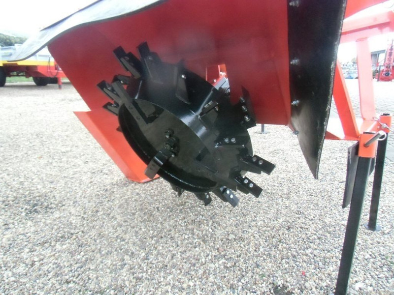 Boxer Greppelfrees - Săpător de şanţuri: Foto 2 Boxer Greppelfrees - Săpător de şanţuri: Foto 2