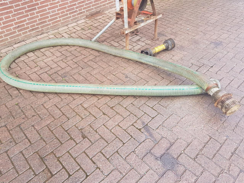 Landini waterpomp - Gebruikt - Pompă de apă: Foto 5 Landini waterpomp - Gebruikt - Pompă de apă: Foto 5