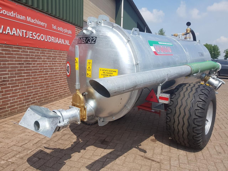 MB 32 Water tank - Remorcă cisternă: Foto 3 MB 32 Water tank - Remorcă cisternă: Foto 3