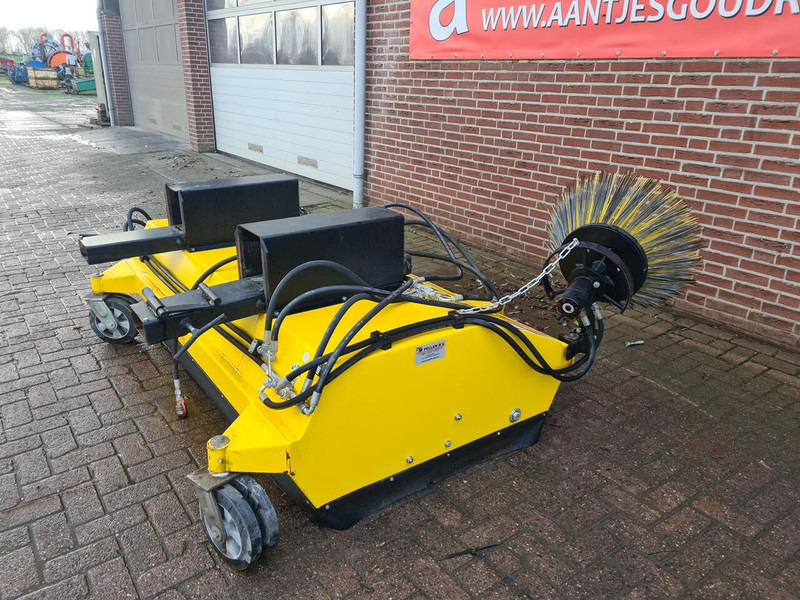 MTS bezem met lepel insteek - Perie: Foto 2 MTS bezem met lepel insteek - Perie: Foto 2