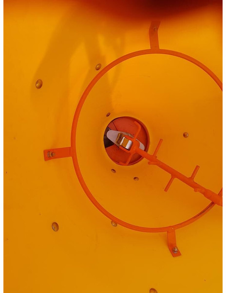 Pronar PS250M - Sararita: Foto 2 Pronar PS250M - Sararita: Foto 2