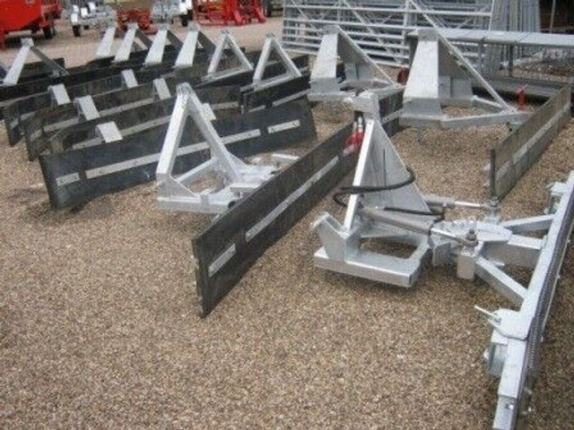 Rubberschuif - Maşină pentru prelucrarea solului: Foto 3 Rubberschuif - Maşină pentru prelucrarea solului: Foto 3