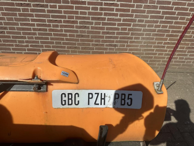 Sneeuwschuif - Gebruikt - Plug zapada: Foto 2 Sneeuwschuif - Gebruikt - Plug zapada: Foto 2