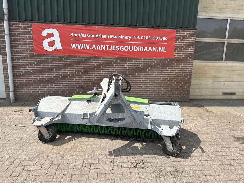 Zocon - Perie: Foto 1 Zocon - Perie: Foto 1