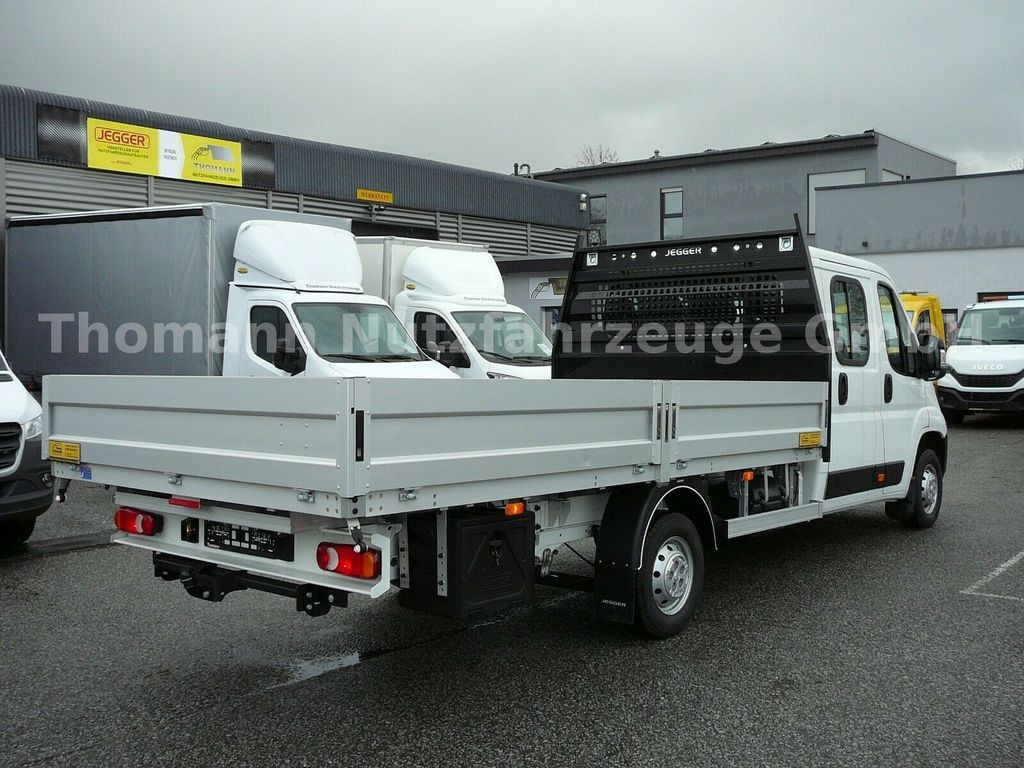 Peugeot Boxer Pritsche 7 Sitzer Klimaaut. Luftfederung Peugeot Boxer Pritsche 7 Sitzer Klimaaut. Luftfederung - Autoutilitară cu platformă, Autoutilitară cabină dublă: Foto 4 Peugeot Boxer Pritsche 7 Sitzer Klimaaut. Luftfederung Peugeot Boxer Pritsche 7 Sitzer Klimaaut. Luftfederung - Autoutilitară cu platformă, Autoutilitară cabină dublă: Foto 4