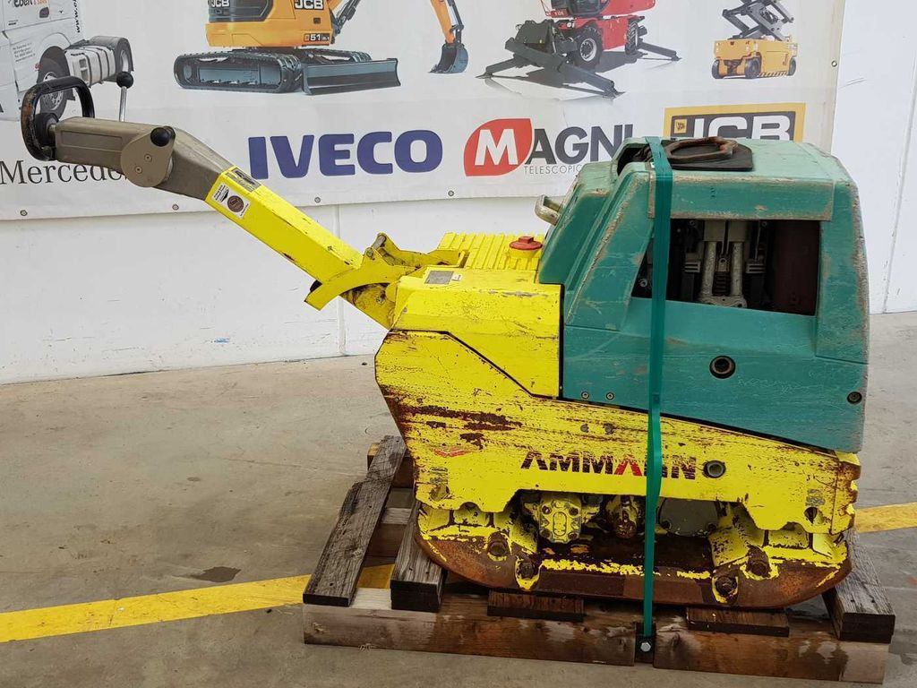 Ammann APH 6530 Rüttelplatte / 539kg / 2018 / Diesel Ammann APH 6530 Rüttelplatte / 539kg / 2018 / Diesel - Placă compactoare: Foto 3 Ammann APH 6530 Rüttelplatte / 539kg / 2018 / Diesel Ammann APH 6530 Rüttelplatte / 539kg / 2018 / Diesel - Placă compactoare: Foto 3