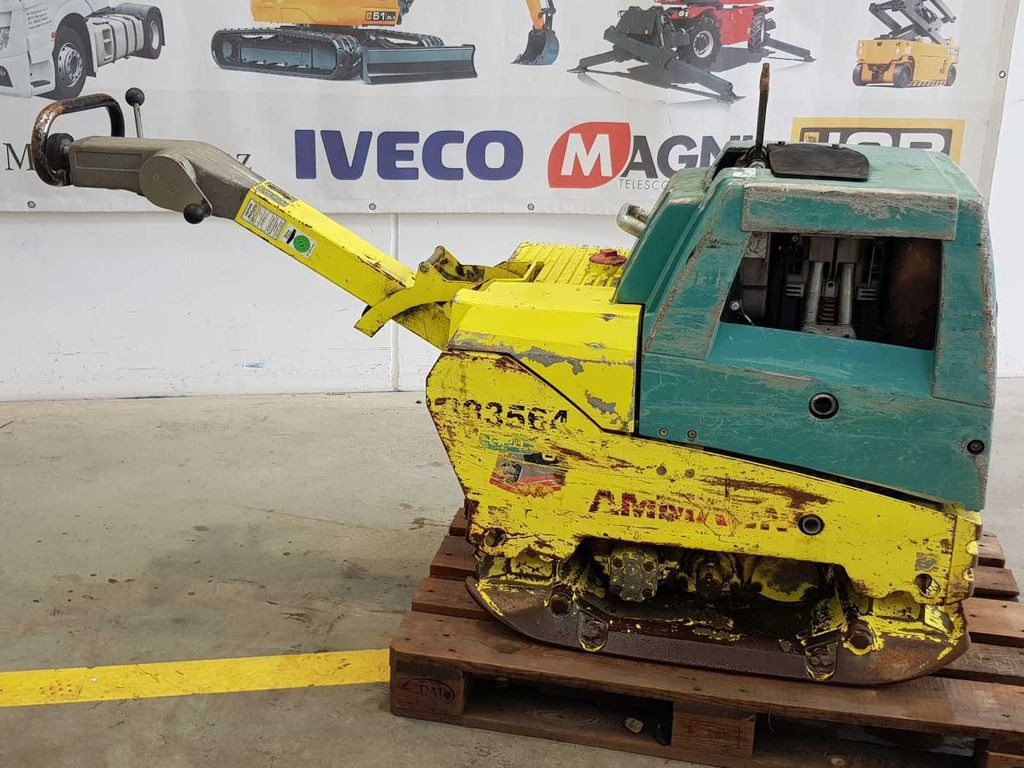 Ammann APH 6530 Rüttelplatte / 539kg / 2018 / Diesel Ammann APH 6530 Rüttelplatte / 539kg / 2018 / Diesel - Placă compactoare: Foto 3 Ammann APH 6530 Rüttelplatte / 539kg / 2018 / Diesel Ammann APH 6530 Rüttelplatte / 539kg / 2018 / Diesel - Placă compactoare: Foto 3