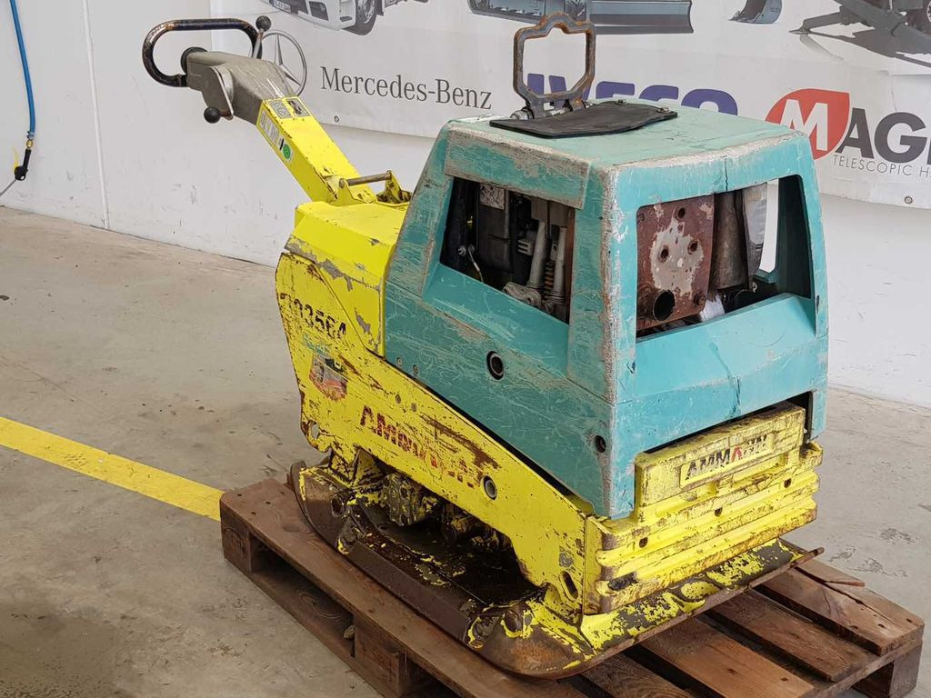 Ammann APH 6530 Rüttelplatte / 539kg / 2018 / Diesel Ammann APH 6530 Rüttelplatte / 539kg / 2018 / Diesel - Placă compactoare: Foto 4 Ammann APH 6530 Rüttelplatte / 539kg / 2018 / Diesel Ammann APH 6530 Rüttelplatte / 539kg / 2018 / Diesel - Placă compactoare: Foto 4