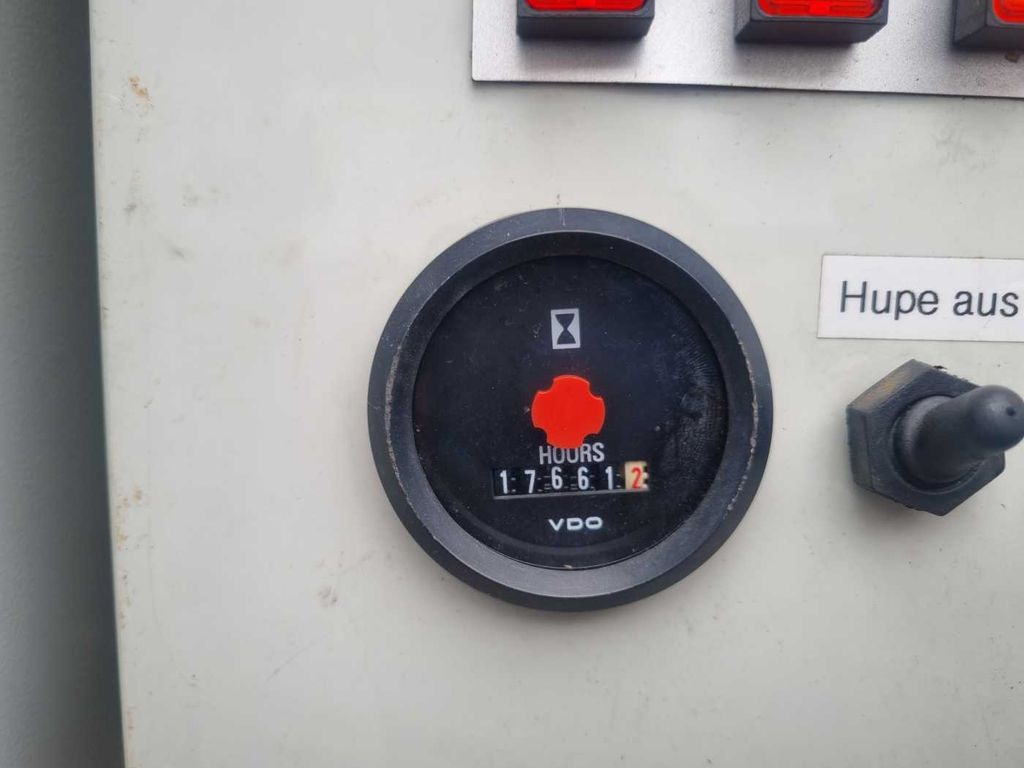 Camion MAN TGA 26.400 6x2/4 Asphaltkocher GTK MAN TGA 26.400 6x2/4 Asphaltkocher GTK: Foto 14 Camion MAN TGA 26.400 6x2/4 Asphaltkocher GTK MAN TGA 26.400 6x2/4 Asphaltkocher GTK: Foto 14