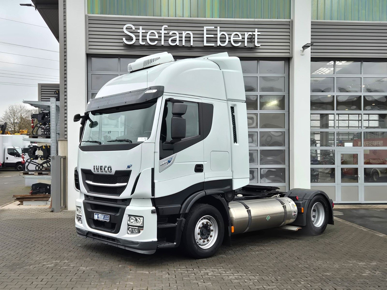 Iveco Stralis 460NP LNG Intarder 3 Stück - Cap tractor: Foto 2 Iveco Stralis 460NP LNG Intarder 3 Stück - Cap tractor: Foto 2