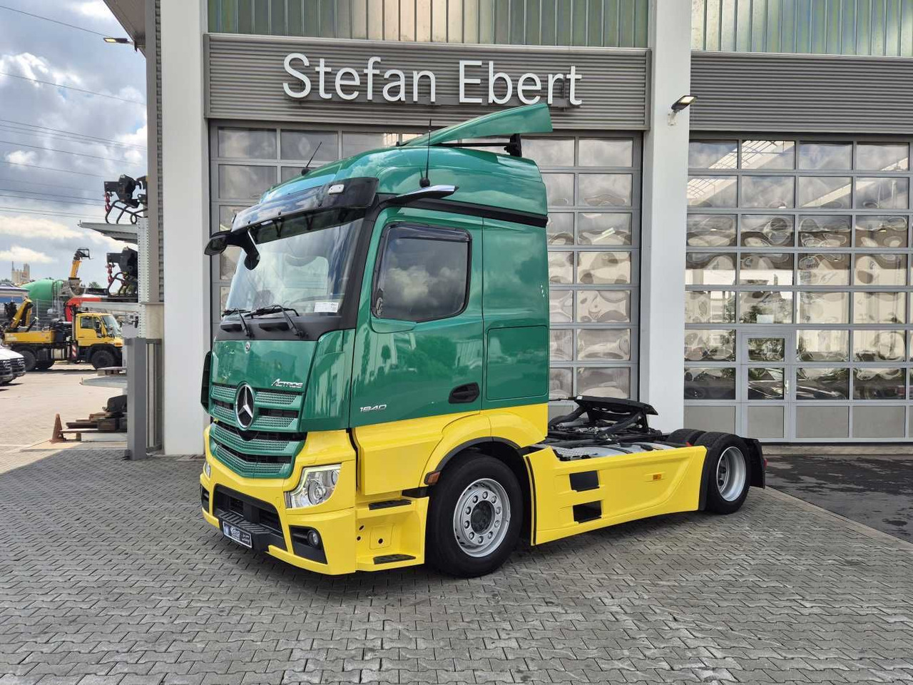 Mercedes-Benz Actros 1840 LSnRL Retarder Hubsattelplatte Xenon - Cap tractor: Foto 3 Mercedes-Benz Actros 1840 LSnRL Retarder Hubsattelplatte Xenon - Cap tractor: Foto 3