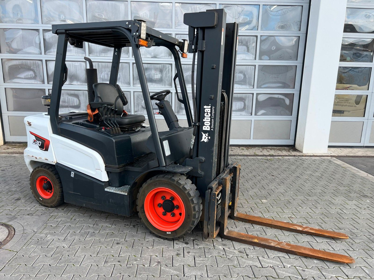 Doosan D30NXS / nur 482h! / 12.2023 / SS - Electrostivuitor: Foto 2 Doosan D30NXS / nur 482h! / 12.2023 / SS - Electrostivuitor: Foto 2
