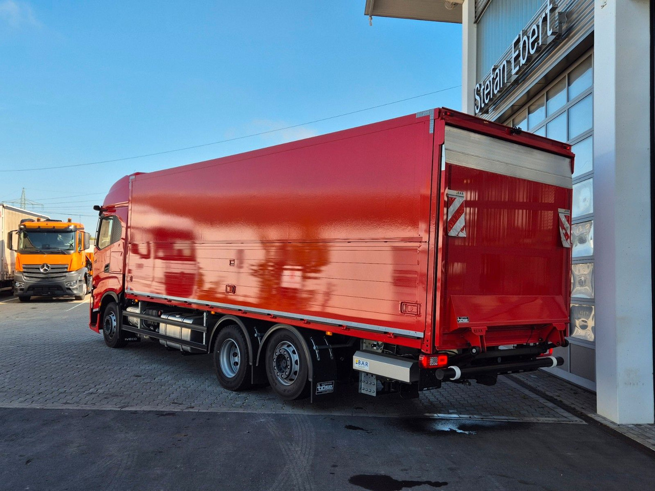 Camion pentru transportul băuturilor Iveco AS260S50Y/FS Schwenkwand LBW 2xAHK CAM Intarder: Foto 7