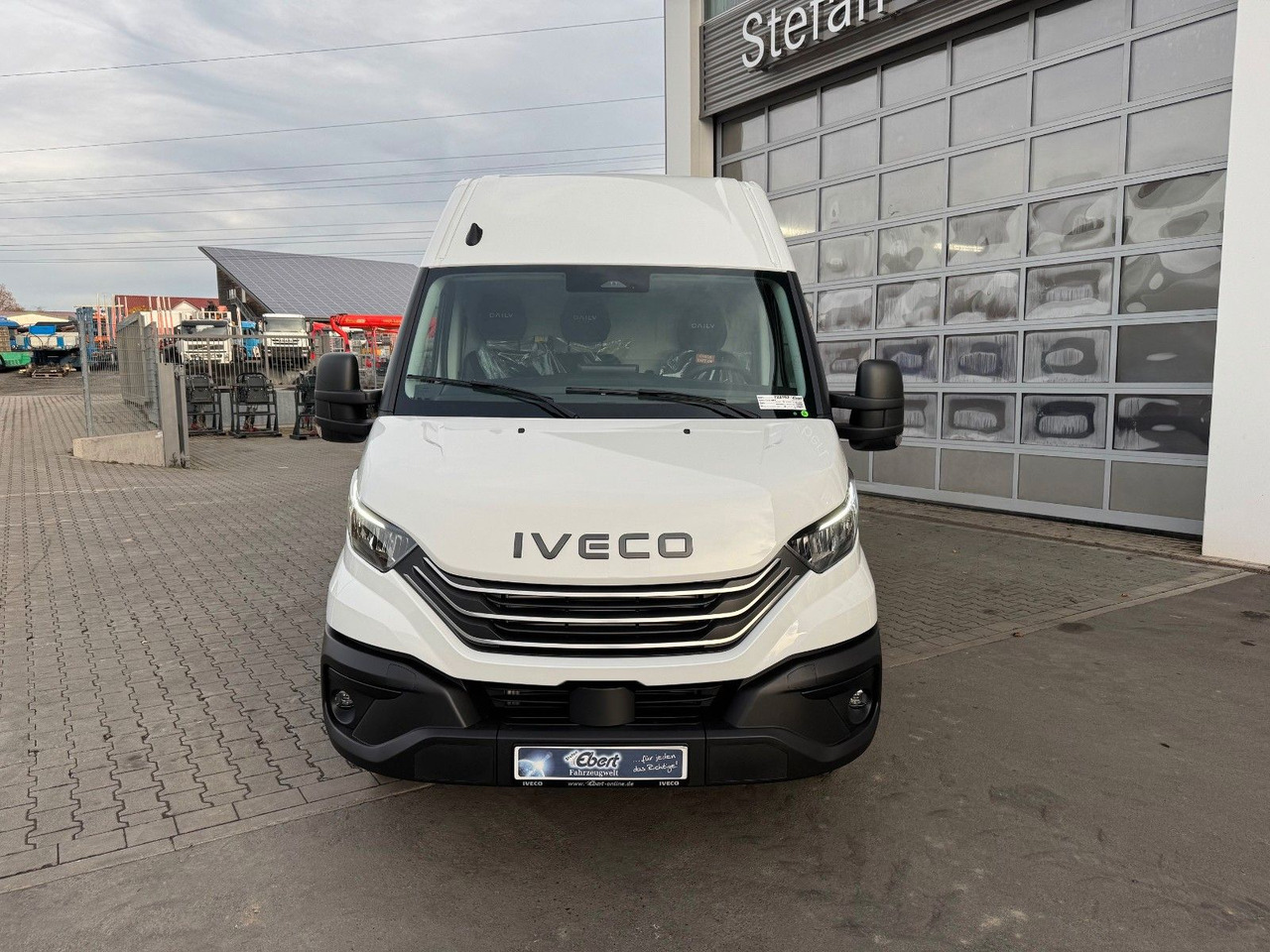 Dubă Iveco Daily 35C21 HA8 *R4.100mm*AHK*LED*Automatik*: Foto 12 Dubă Iveco Daily 35C21 HA8 *R4.100mm*AHK*LED*Automatik*: Foto 12