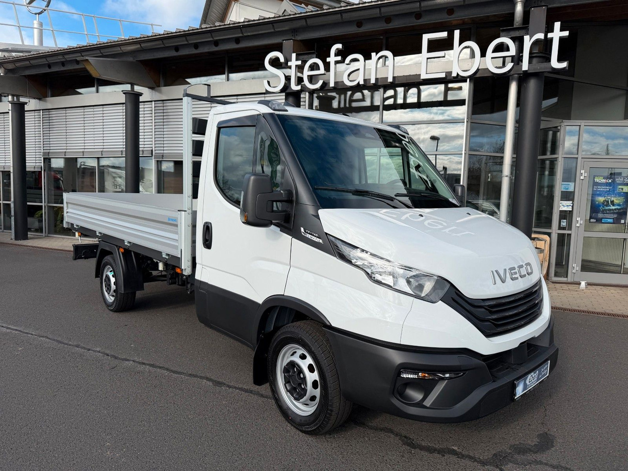 Iveco Daily 35S14 A8 *R3.450mm*Automatik*Klima* 4x - Autoutilitară basculantă: Foto 1 Iveco Daily 35S14 A8 *R3.450mm*Automatik*Klima* 4x - Autoutilitară basculantă: Foto 1