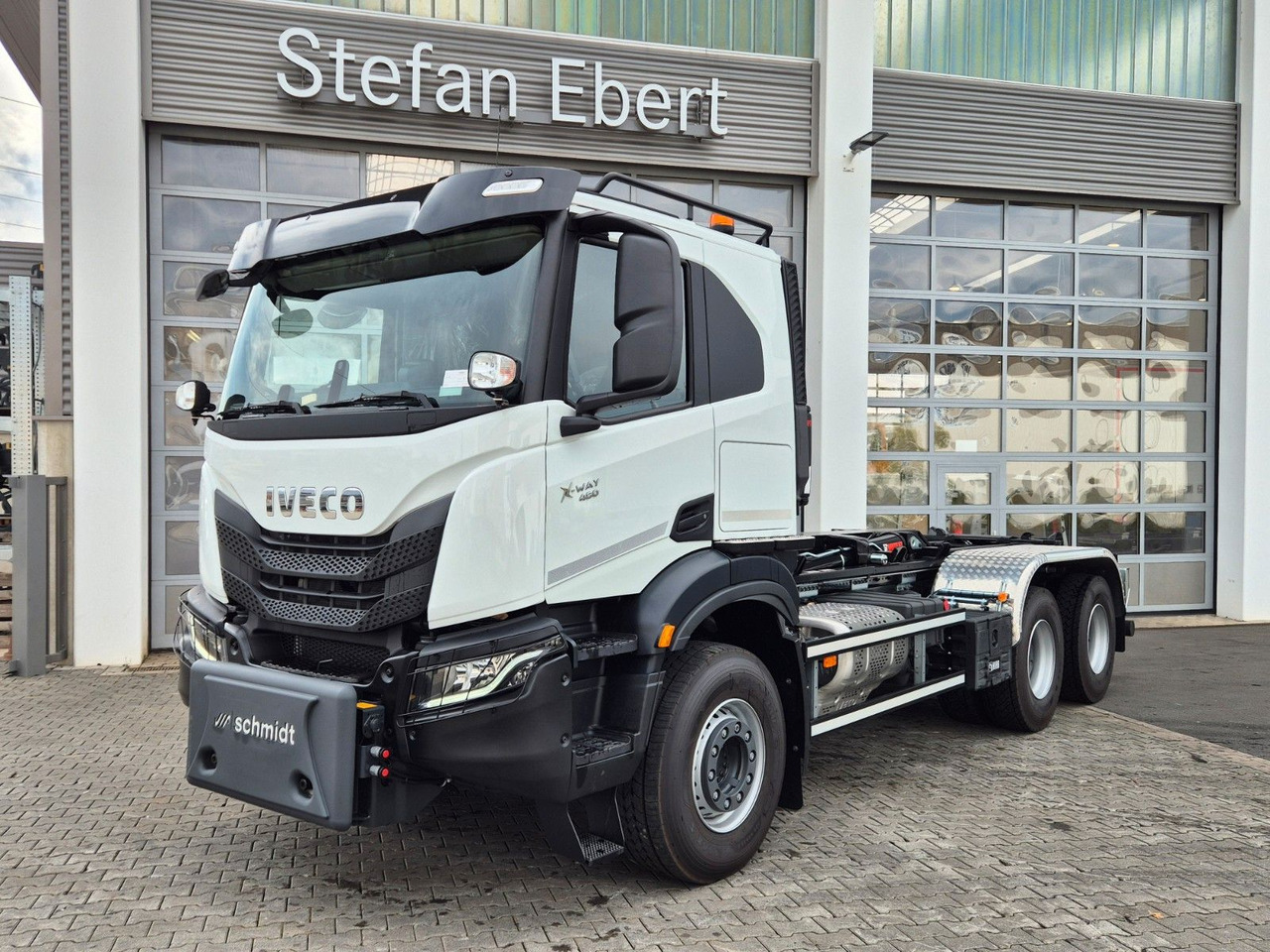 Iveco X-Way AT300X48Z/P HR OFF 6x4 Hiab Winterdienst - Camion cu cârlig: Foto 2 Iveco X-Way AT300X48Z/P HR OFF 6x4 Hiab Winterdienst - Camion cu cârlig: Foto 2