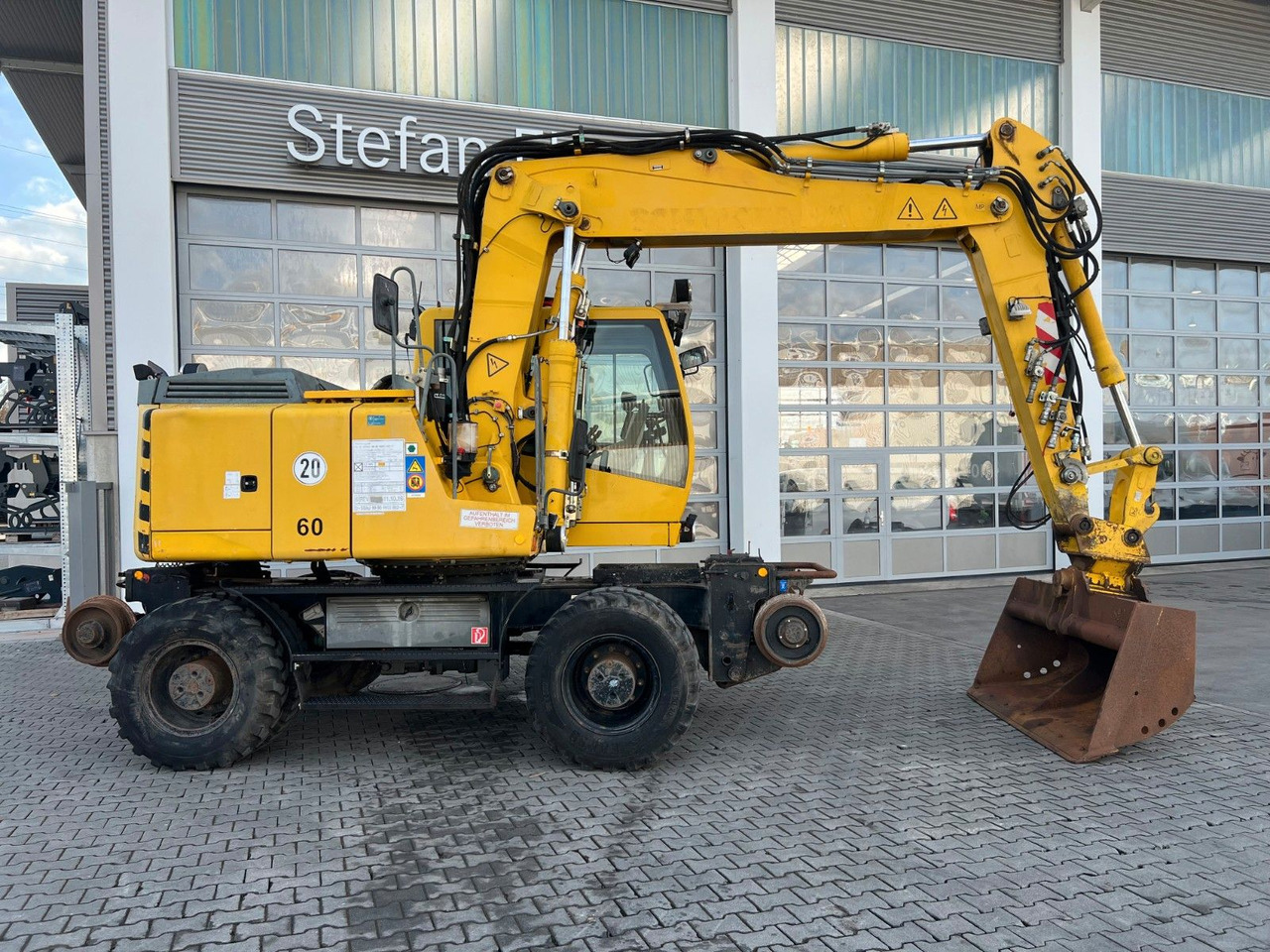 Liebherr A 900 C ZW Litronic / 18.866h / 2008 - Excavator pe roţi: Foto 3 Liebherr A 900 C ZW Litronic / 18.866h / 2008 - Excavator pe roţi: Foto 3