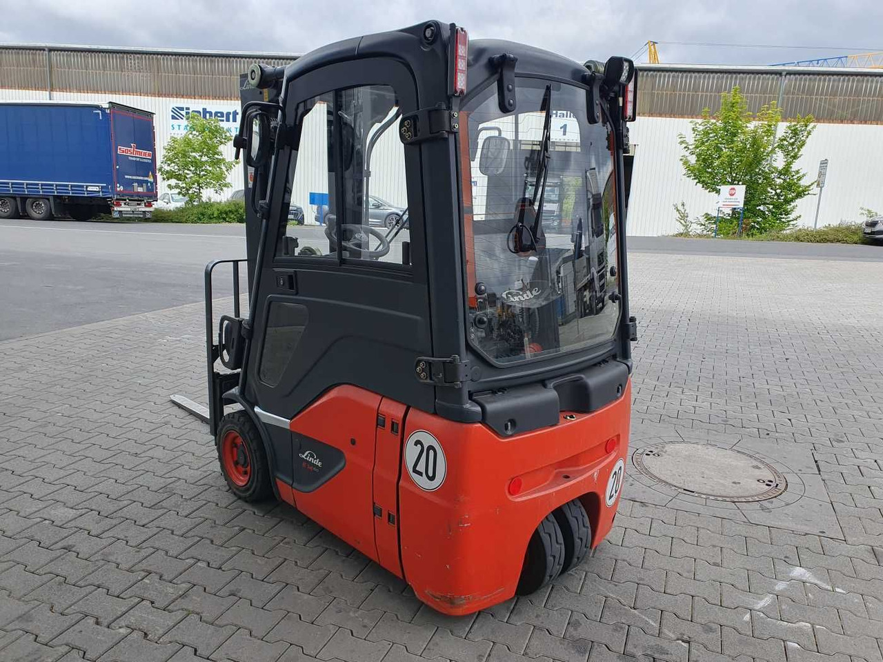 Linde E14 - 02 / Triplex: 4.00m! / SS / nur 1.777h! - Electrostivuitor: Foto 5 Linde E14 - 02 / Triplex: 4.00m! / SS / nur 1.777h! - Electrostivuitor: Foto 5