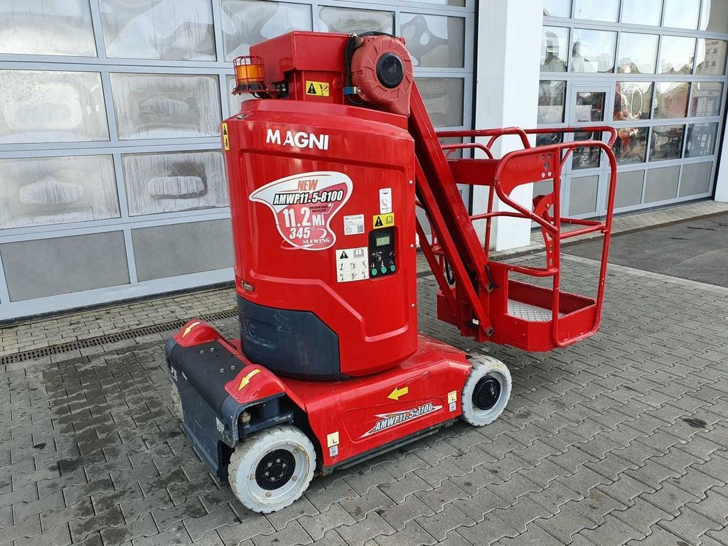 Magni AMWP 11.5-8100 / MJP11.5AC / 11,2m / 179h! Magni AMWP 11.5-8100 / MJP11.5AC / 11,2m / 179h! - Platformă verticală: Foto 5 Magni AMWP 11.5-8100 / MJP11.5AC / 11,2m / 179h! Magni AMWP 11.5-8100 / MJP11.5AC / 11,2m / 179h! - Platformă verticală: Foto 5