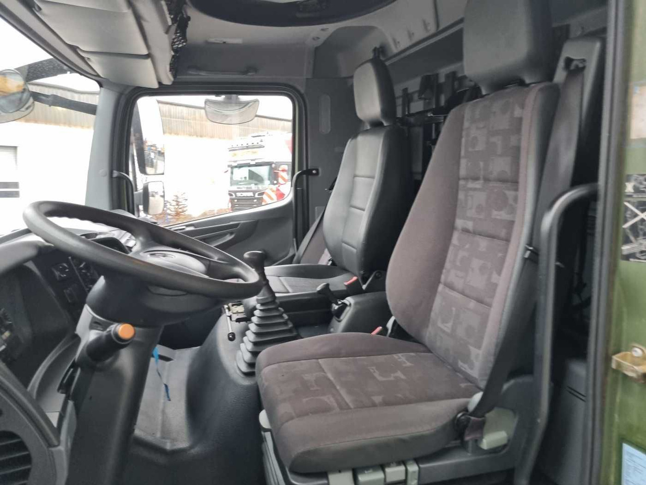 Mercedes-Benz Axor 1829 A 4x4 Pritsche/Plane 10 Stück în leasing Mercedes-Benz Axor 1829 A 4x4 Pritsche/Plane 10 Stück: Foto 11 Mercedes-Benz Axor 1829 A 4x4 Pritsche/Plane 10 Stück în leasing Mercedes-Benz Axor 1829 A 4x4 Pritsche/Plane 10 Stück: Foto 11